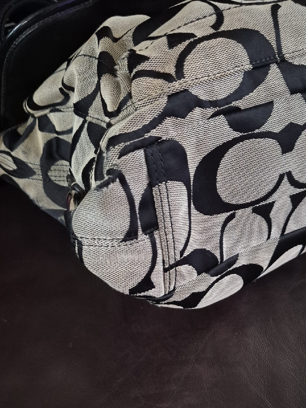 Coach Messanger Bag - Picture 8 of 15